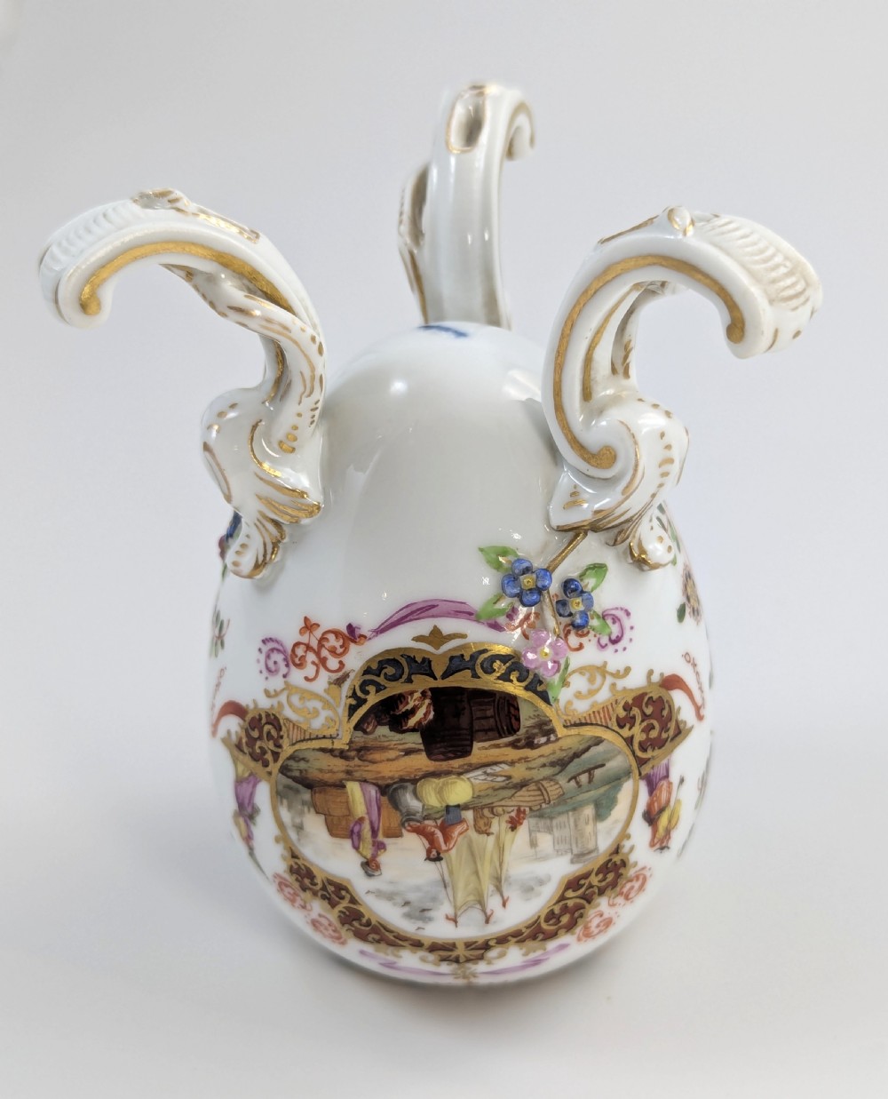 KPM Berlin, Porcelain Egg on Legs, Tea Caddy or Jar, c. 1780 View XIV