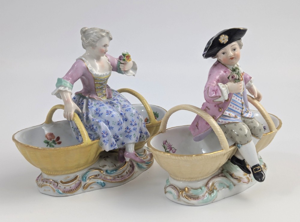 Meissen antique porcelain figural double salt cellars, Rococo style, c. 1830 View VI