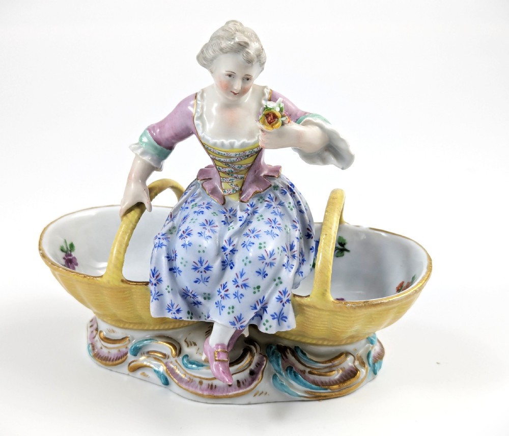 Meissen antique porcelain figural double salt cellars, Rococo style, c. 1830 View IX