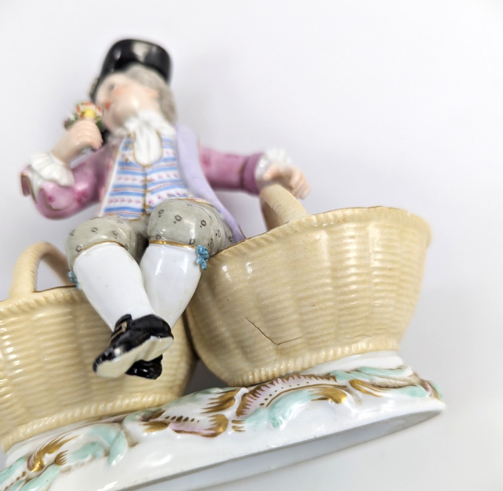 Meissen antique porcelain figural double salt cellars, Rococo style, c. 1830 View XI