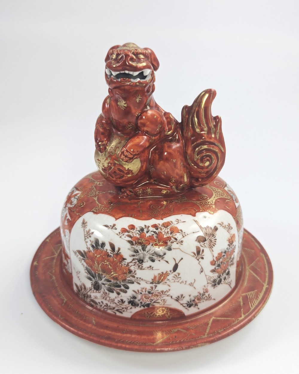 Kutani rare antique porcelain large lidded vase, Meiji Period, Foo Dog Lid, 42 cm View X