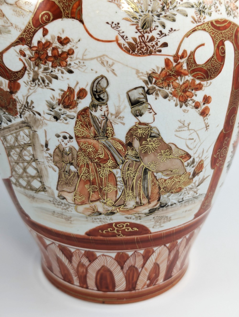 Kutani rare antique porcelain large lidded vase, Meiji Period, Foo Dog Lid, 42 cm View XIII