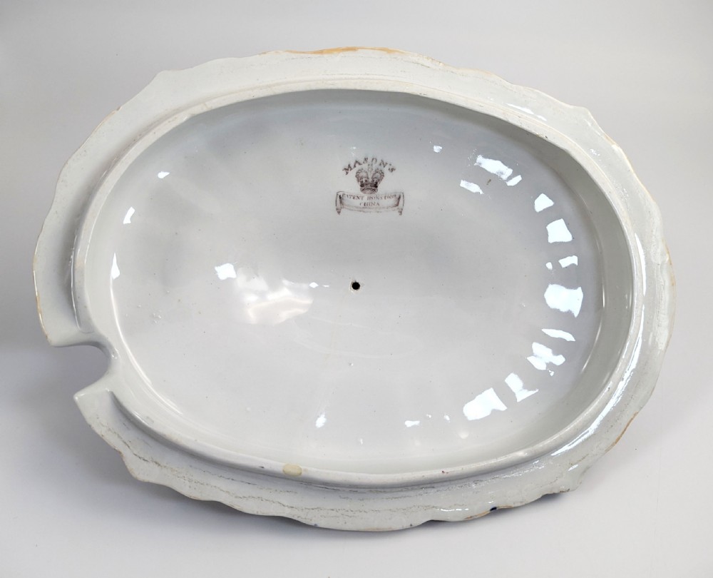 Antique Mason’s large lidded tureen, Famille Verte Chinoiserie, peacocks, c 1830 View XIII