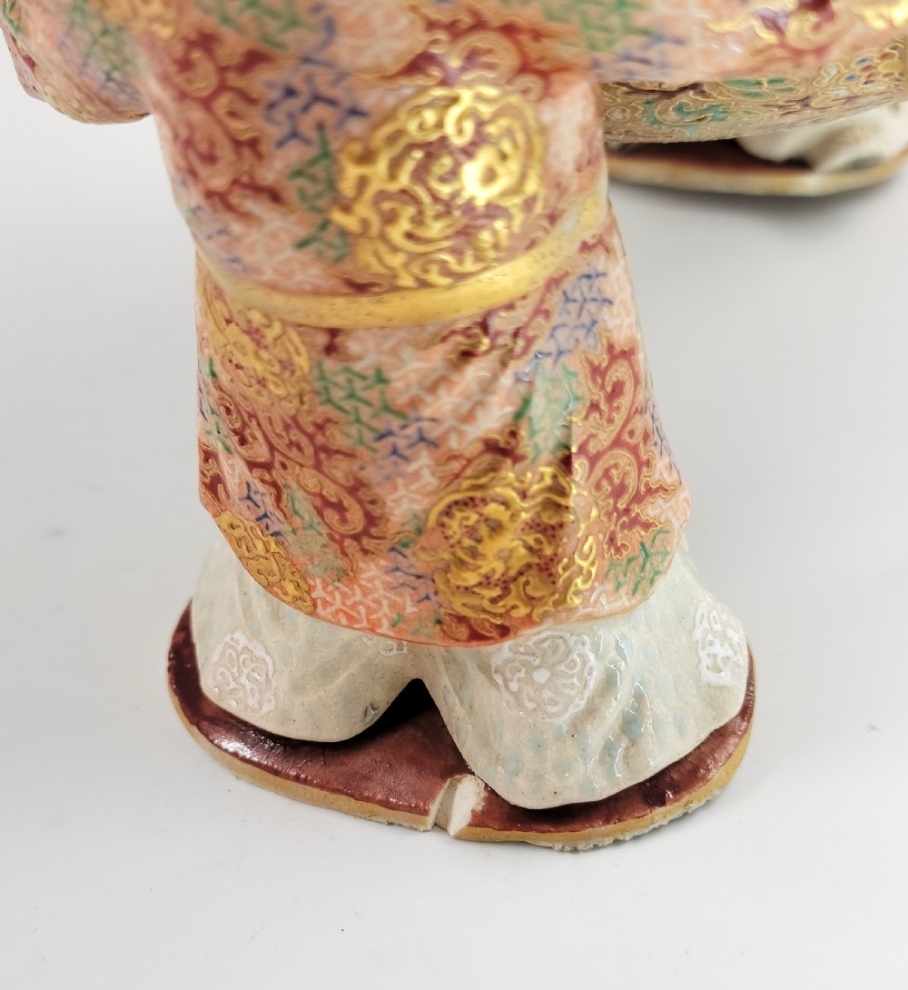 Japanese Kutani-Satsuma Style Drum-Form Figural Incense Burner with Jurojin & Phoenix, Meiji c.1890 View XII