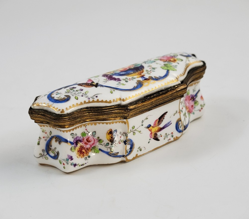 Samson à Paris – Porcelain Jewel Box, After Sèvres, c. 1850 View V