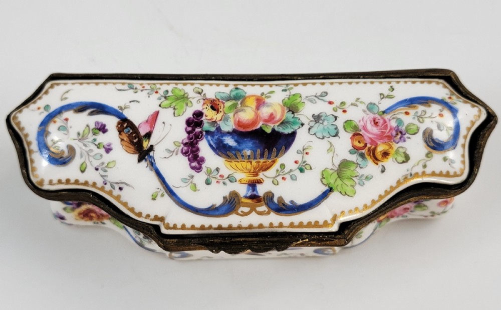 Samson à Paris – Porcelain Jewel Box, After Sèvres, c. 1850 View VII