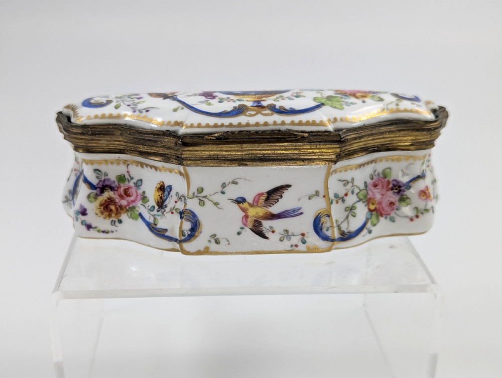 Samson à Paris – Porcelain Jewel Box, After Sèvres, c. 1850 View XII