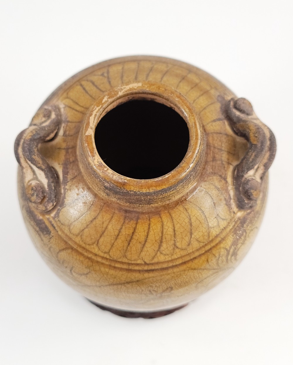 Rare Chinese Zoomorphic Stoneware Jar – Bird-Head Lid – Southern Kilns, Qing Dynasty c.1850–1890 View VII