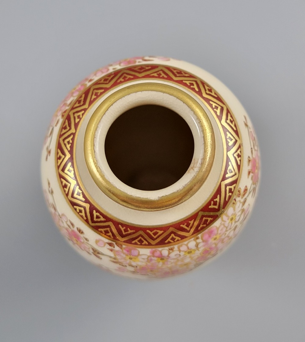 Satsuma Small Vase, Fuji Scene, Heian Mark, Kyoto, Japan, c.1890 View VIII