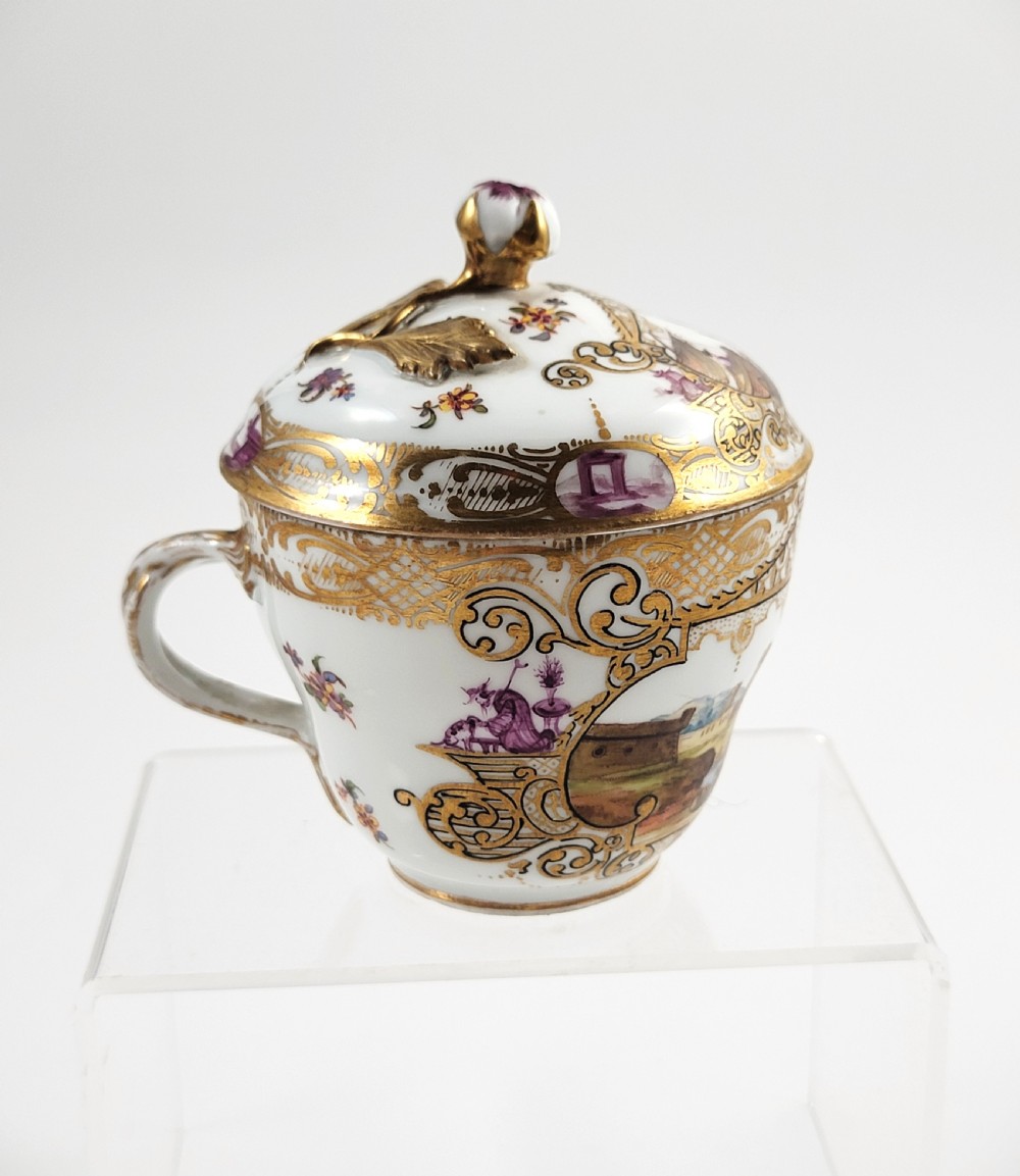 Meissen Covered Chocolate Cup, Harbour Views & Puce Chinoiserie, c. 1780–1820 View III