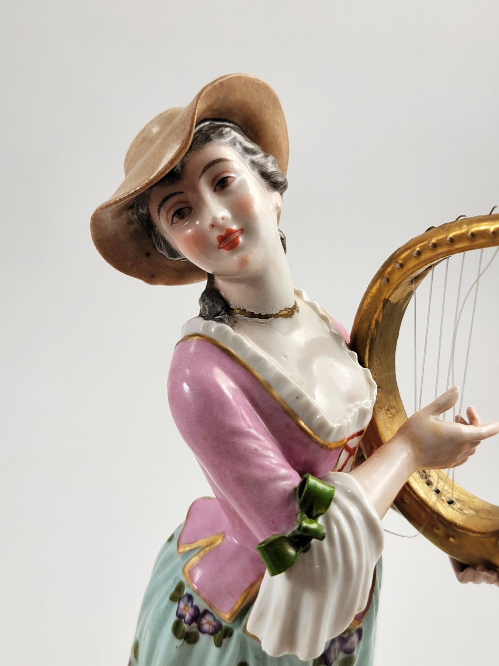 Pair of French Porcelain Figures by Bloch & Sie, Paris, c. 1887–1900 View XII