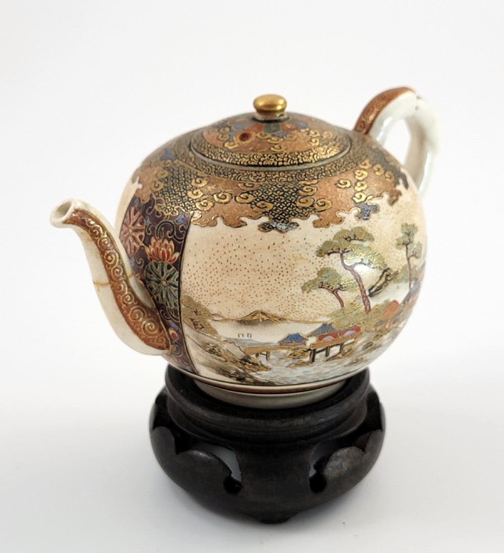Small Japanese Satsuma Teapot, Kyoto School, Meiji Period, c.1885, with Stand View IV