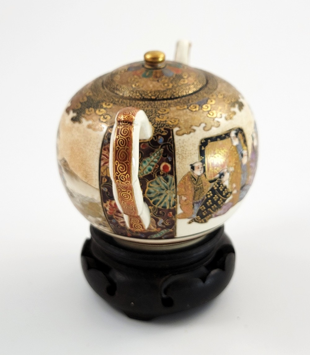 Small Japanese Satsuma Teapot, Kyoto School, Meiji Period, c.1885, with Stand View VII