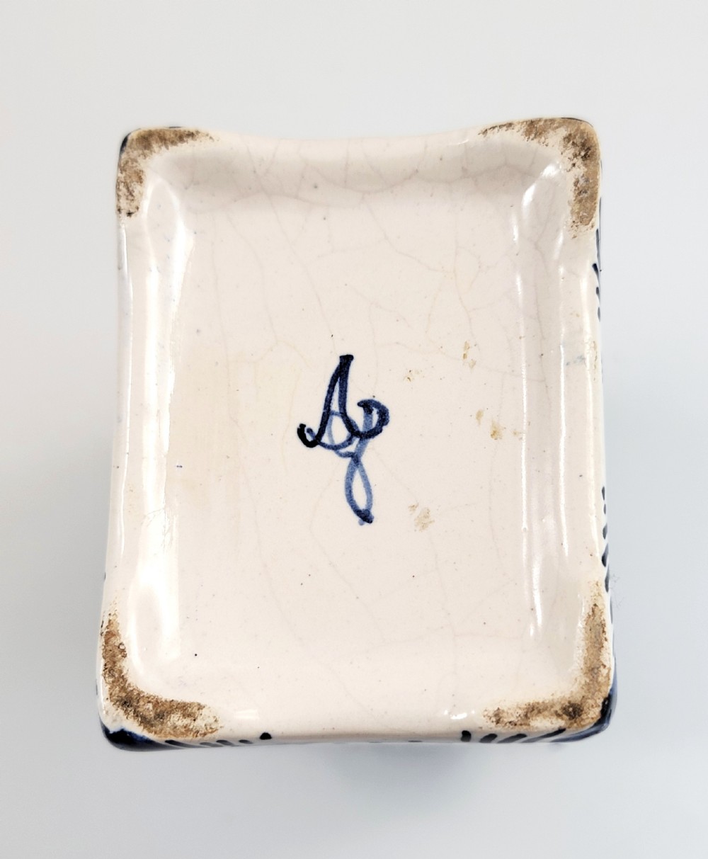 Antique Dutch Delft Blue and White Tea Caddy, Rectangular with Beveled Shoulders, c.1760–1780 View VII