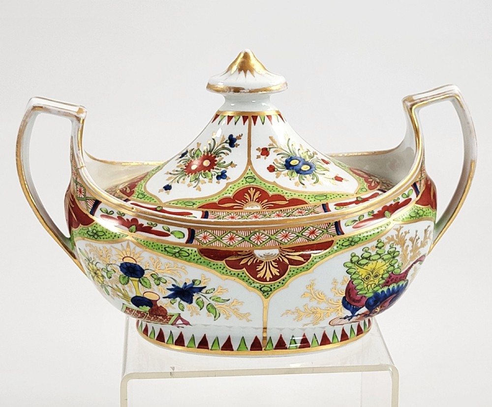 Chamberlain Worcester Regency Sugar Bowl, 