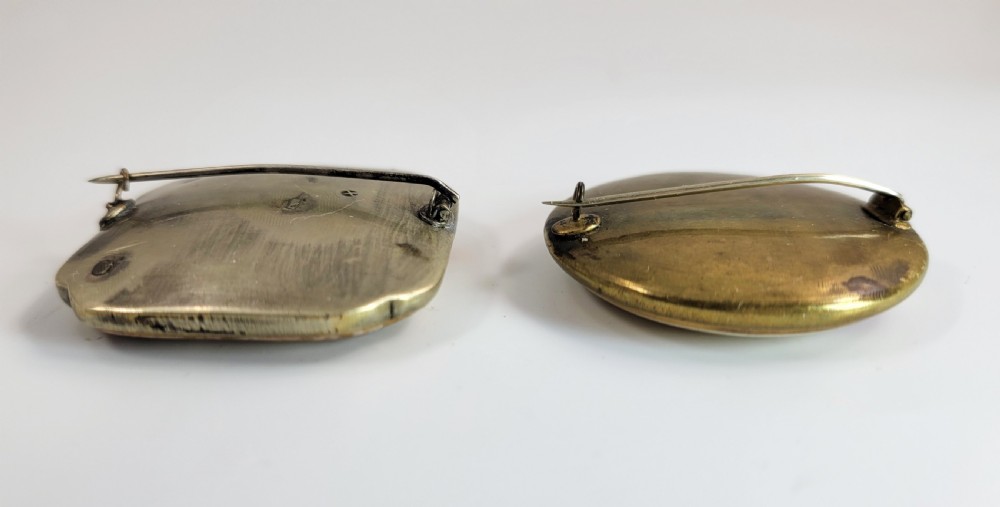 Japanese Satsuma-style enamel brooches, Kyoto/Yokohama, c. 1900 (pair) View IV