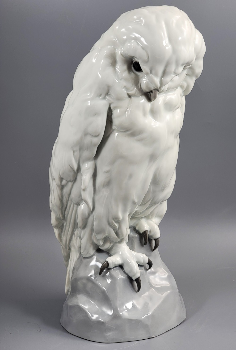 Gebruder Heubach Snow Owl, Otto Pech, Large White Porcelain, c.1910