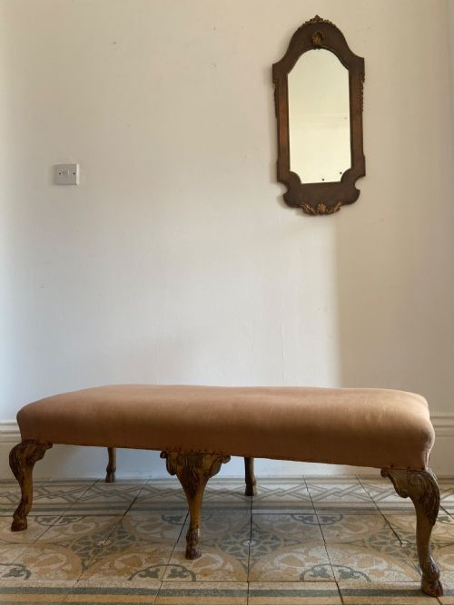 A GEORGE 1 STYLE 120CM ANTIQUE STOOL WITH 6 CABRIOLE LEGS AND HOOF FEET C1900 - ADDITIONAL PHOTO 7