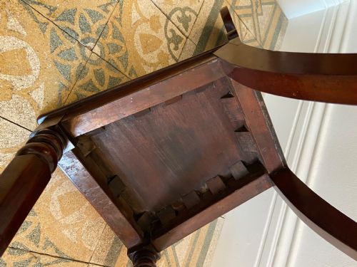 EARLY19TH CENTURY MAHOGANY HERALDIC CREST HALL CHAIR C1835 ARMORIAL OVAL CREST - ADDITIONAL PHOTO 7