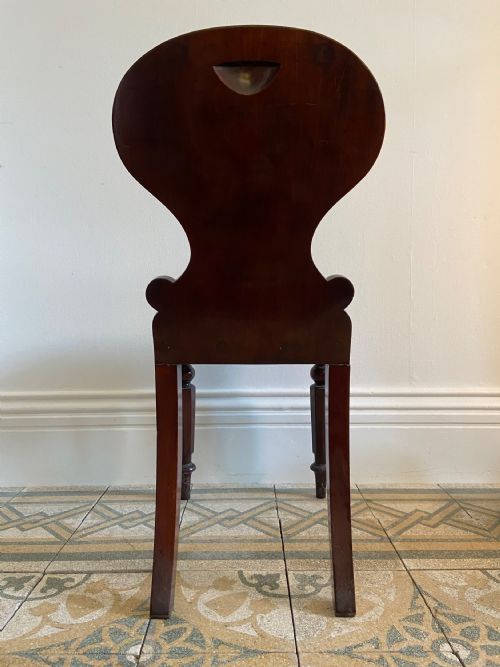 EARLY19TH CENTURY MAHOGANY HERALDIC CREST HALL CHAIR C1835 ARMORIAL OVAL CREST - ADDITIONAL PHOTO 6