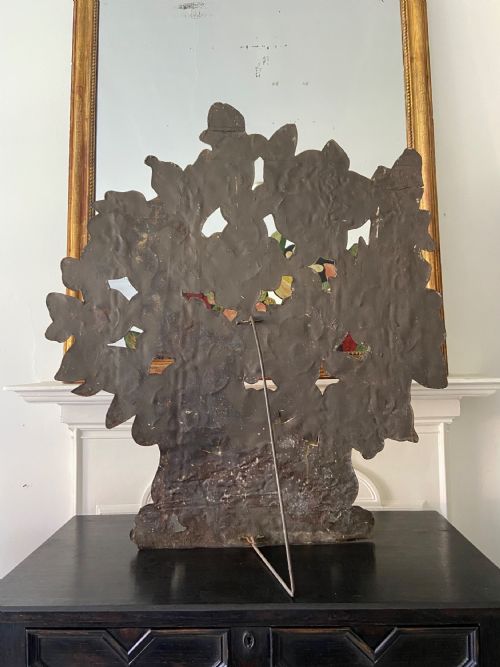 A 19THC TOLEWARE METAL LARGE HAND PAINTED FLORAL FIRE SCREEN 91CM SIGNED - ADDITIONAL PHOTO 11
