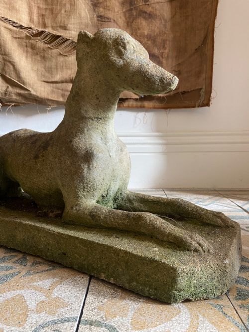 ANTIQUE RECUMBENT GREYHOUND WEATHERED COMPOSITE STONE CIRCA 1910 70CM - ADDITIONAL PHOTO 7