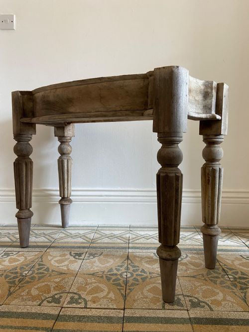 A 19TH CENTURY ORANGERY POTTING SHED TABLE 106CM WIDE CARRARA MARBLE TOP - ADDITIONAL PHOTO 2