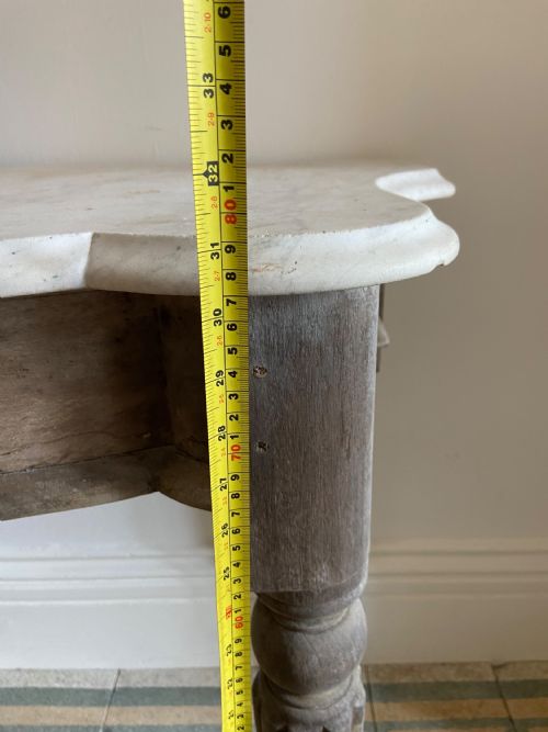 A 19TH CENTURY ORANGERY POTTING SHED TABLE 106CM WIDE CARRARA MARBLE TOP - ADDITIONAL PHOTO 11