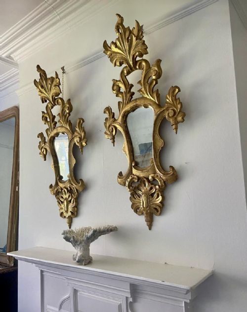 A LARGE MATCHING PAIR OF ITALIAN 19THC GILTWOOD CARTOUCHE WALL MIRRORS 101CM - ADDITIONAL PHOTO 2