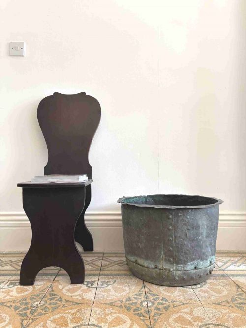 A LARGE ANTIQUE COPPER PLANTER 52CM 19THC RIVETED VERDIGRIS AND DRAINAGE HOLES - ADDITIONAL PHOTO 1