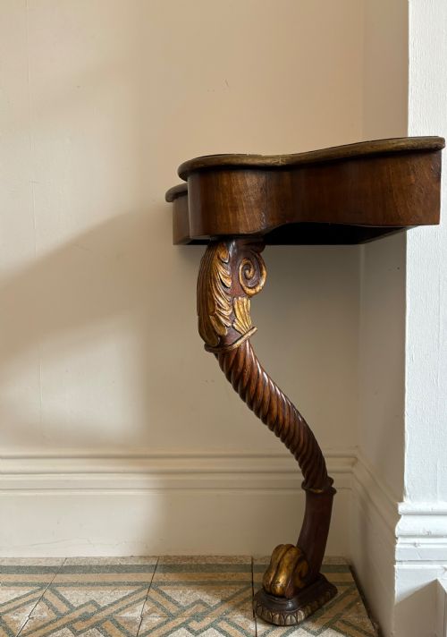 AN EARLY 19TH CENTURY MAHOGANY AND GILDED MONOPODIA CORNER CONSOLE TABLE C1835 - ADDITIONAL PHOTO 1
