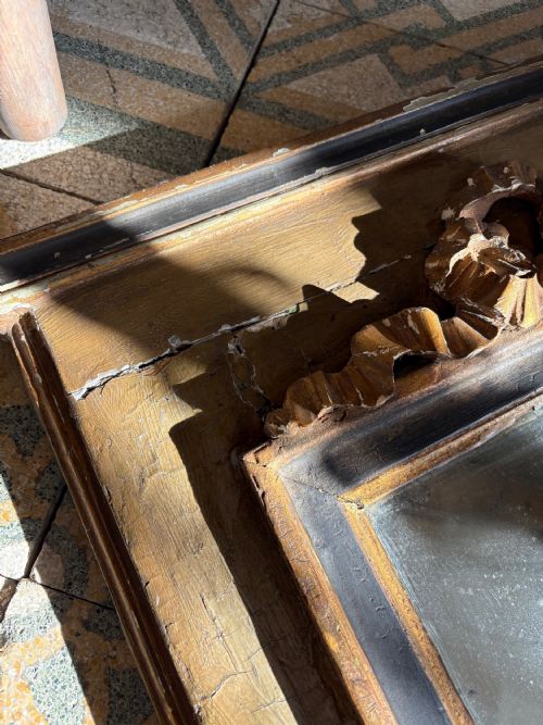 A FRENCH 19TH CENTURY PAINTED FRAME MIRROR ORIGINAL FOXED MIRROR PLATE 70CM - ADDITIONAL PHOTO 3