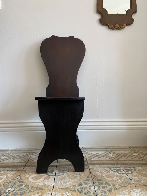 A GEORGE 111 MAHOGANY ENGLISH SGABELLO STYLE HALL CHAIR C1800 - ADDITIONAL PHOTO 3