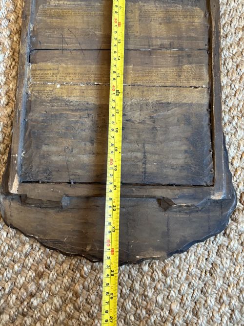 AN 18TH CENTURY QUEEN ANNE STYLE WALNUT VENEER MIRROR 63CM ORIGINAL PLATE - ADDITIONAL PHOTO 10