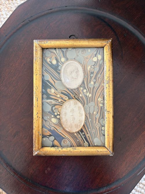 A GILT FRAMED 19THC PAIR OF GRAND TOUR EMPEROR PLASTER INTAGLIO CAMEOS 16CM - ADDITIONAL PHOTO 6