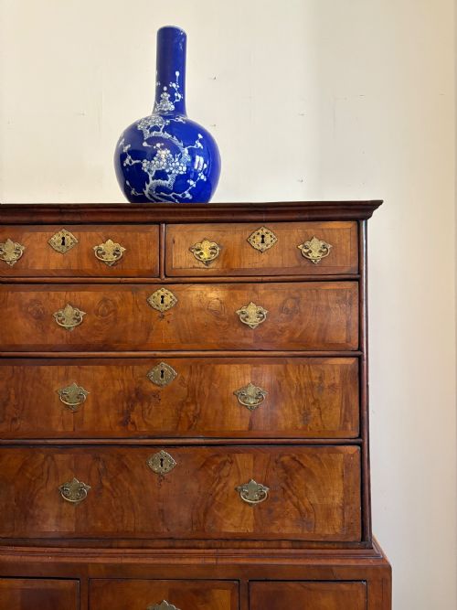 EARLY 18TH CENTURY ENGLISH WALNUT CHEST ON STAND CIRCA 1730 161CM TALL - ADDITIONAL PHOTO 1