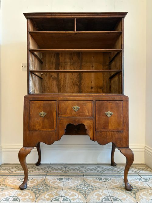 EARLY 18TH CENTURY ENGLISH WALNUT CHEST ON STAND CIRCA 1730 161CM TALL - ADDITIONAL PHOTO 12