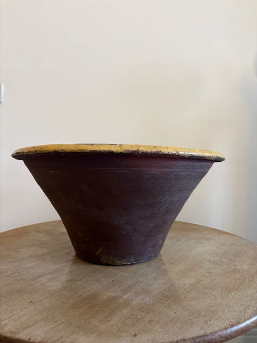 A LARGE 19THC FRENCH TERRACOTTA TIAN BOWL PROVENCE YELLOW GLAZE 54CM DIAMETER - ADDITIONAL PHOTO 6