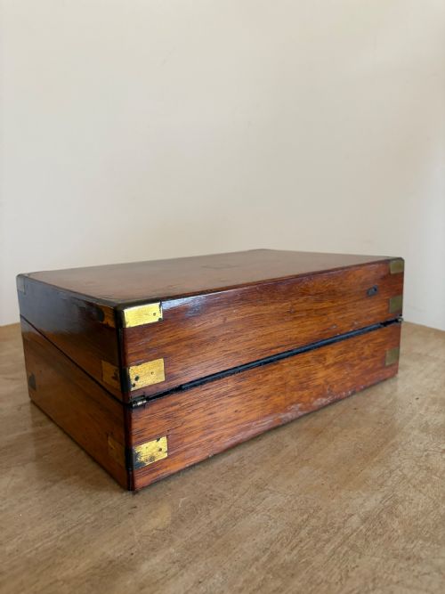 A 19THC BRASS BANDED ROSEWOOD WRITING SLOPE C1870 35CM WITH BLACK LEATHER - ADDITIONAL PHOTO 3