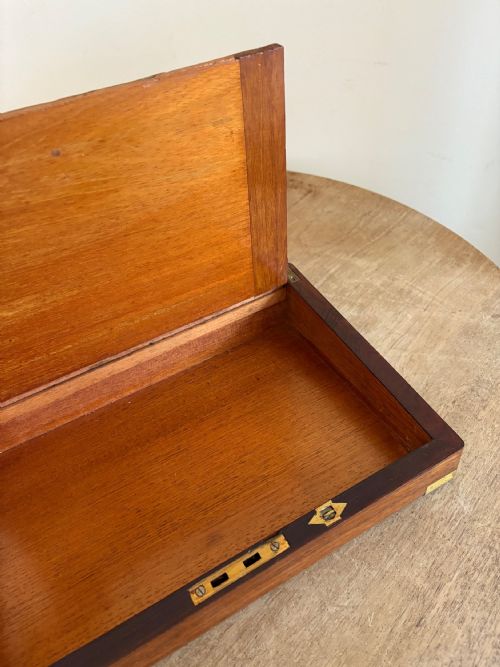 A 19THC BRASS BANDED ROSEWOOD WRITING SLOPE C1870 35CM WITH BLACK LEATHER - ADDITIONAL PHOTO 7