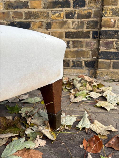 ANTIQUE NURSING CHAIR ENGLISH CIRCA 1900 READY TO UPHOLSTER BRASS CAP FEET - ADDITIONAL PHOTO 6