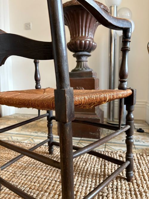 ANTIQUE LADDER BACK WITH ELM RUSH SEAT REGIONAL ARMCHAIR C1820 - ADDITIONAL PHOTO 8