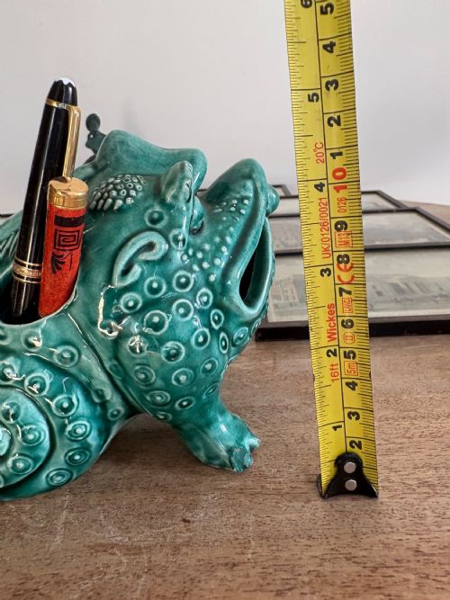 A 19THC BERMANTOFTS FAIENCE SPOON WARMER GROTESQUE BULLFROG 17CM MAKERS MARK - ADDITIONAL PHOTO 9