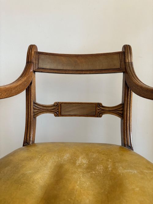 A REGENCY MAHOGANY ARMCHAIR WITH LEATHER SEAT AND SCROLLING ARMS C1820 - ADDITIONAL PHOTO 6