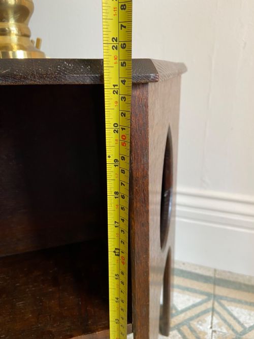 ARTS AND CRAFTS EARLY 20THC OAK OCTAGONAL SIDE TABLE BY LIBERTY LONDON 55CM TALL - ADDITIONAL PHOTO 8