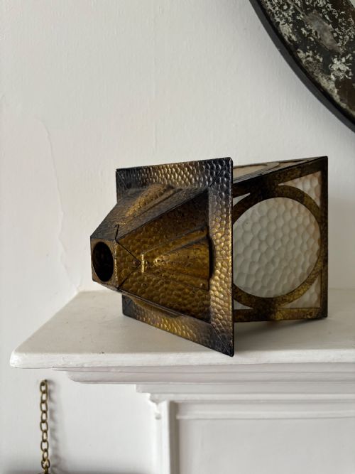 ARTS AND CRAFTS HAMMERED BRASS HALL LANTERN 20CM C1910 WITH ORIGINAL GLASS - ADDITIONAL PHOTO 8