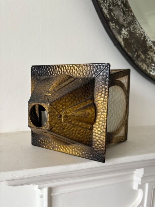 ARTS AND CRAFTS HAMMERED BRASS HALL LANTERN 20CM C1910 WITH ORIGINAL GLASS - ADDITIONAL PHOTO 9