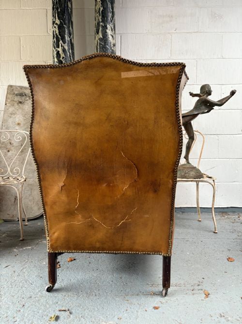 AN EDWARDIAN BUTTON AND STUDDED LEATHER ANTIQUE WING BACK ARM CHAIR C1910 - ADDITIONAL PHOTO 8