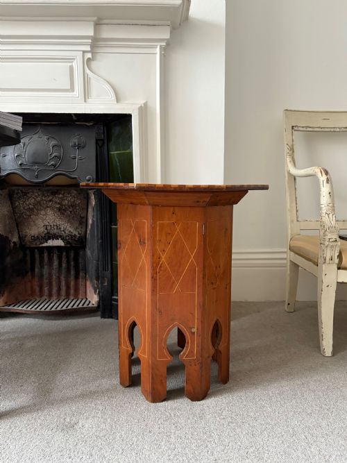 A MOORISH AMBOYNA BURR INLAID OCTAGONAL TABLE C1900 WITH ARCH LEGS 49CM WIDE - ADDITIONAL PHOTO 7