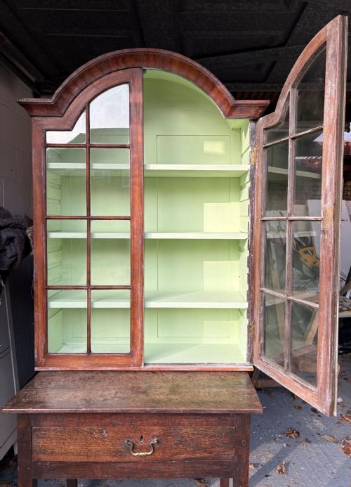 ANTIQUE GEORGE 1 STYLE WALNUT DOME TOP HANGING BOOKCASE C1920 110CM - ADDITIONAL PHOTO 11